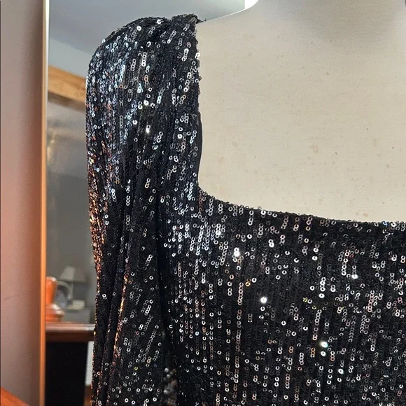 ✨ Zara Black Sequin Mini Dress – Size Small – NWT - Picture 2 of 8